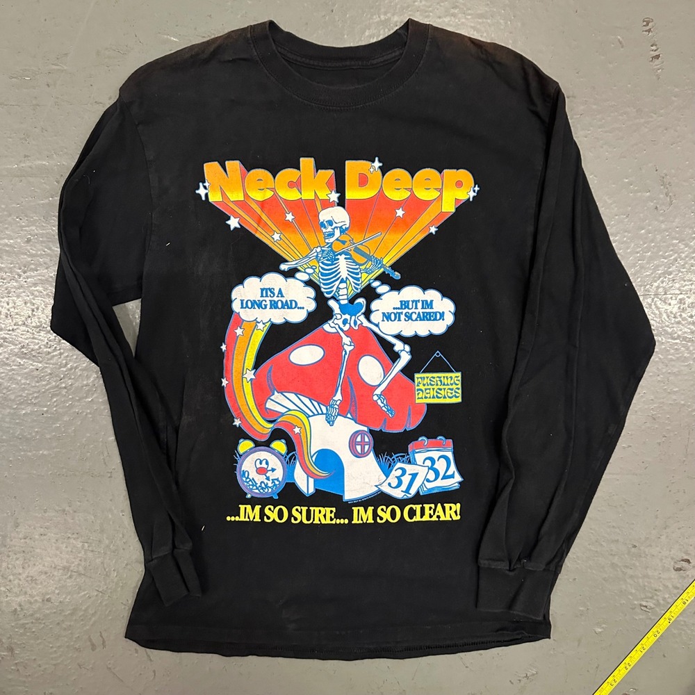 Neck Deep Mens Long Sleeve Shirt Small Black Preowned Pushing Daisies Band Tee